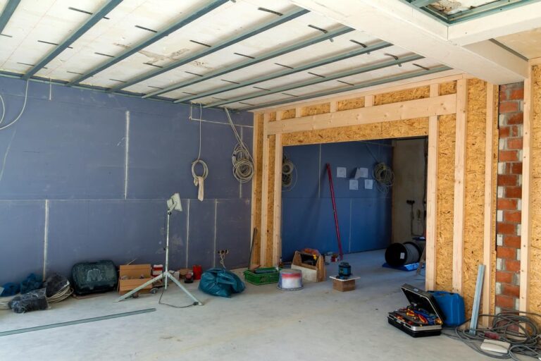 Isoler le plafond du garage : la pièce du dessus vous dira merci